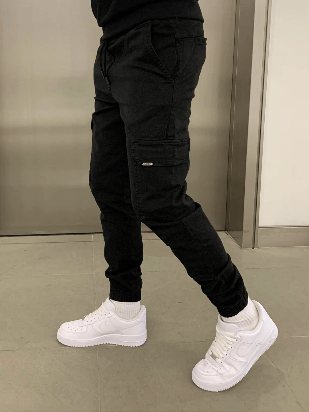 Tobias | Relaxte Zwarte Broek