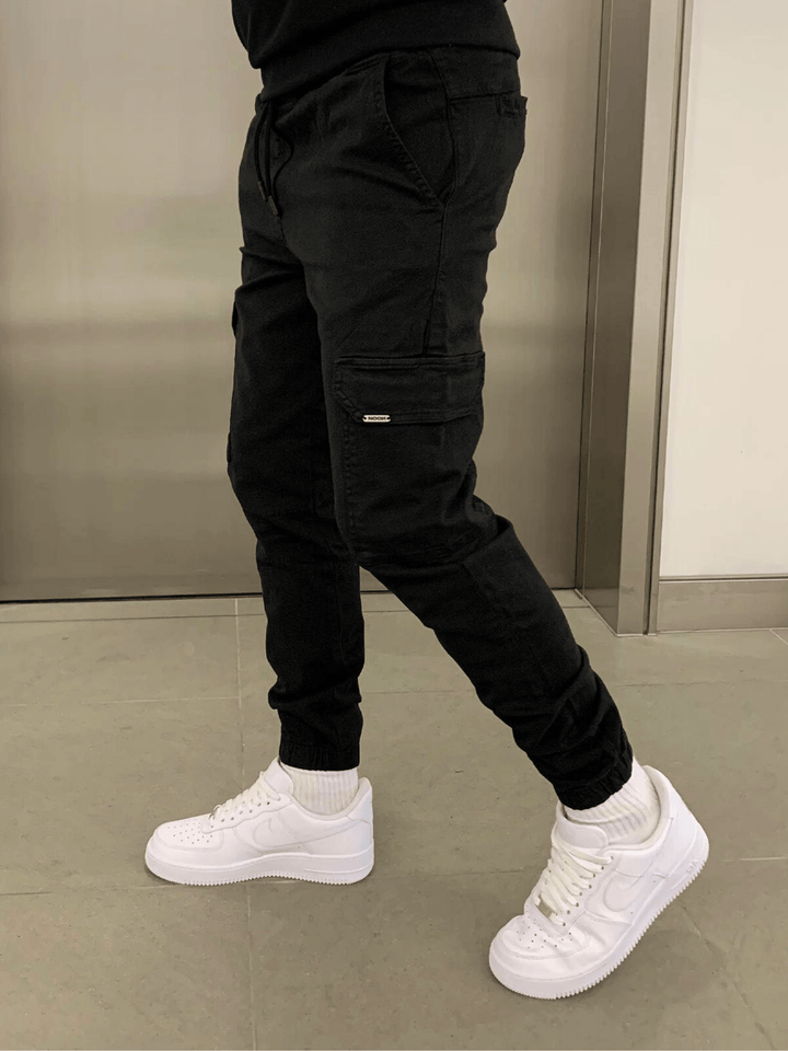 Tobias | Relaxte Zwarte Broek