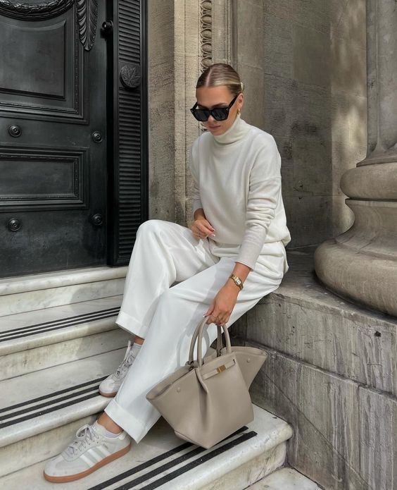 Ilse | Oversized Shopper met Gouden Sluiting