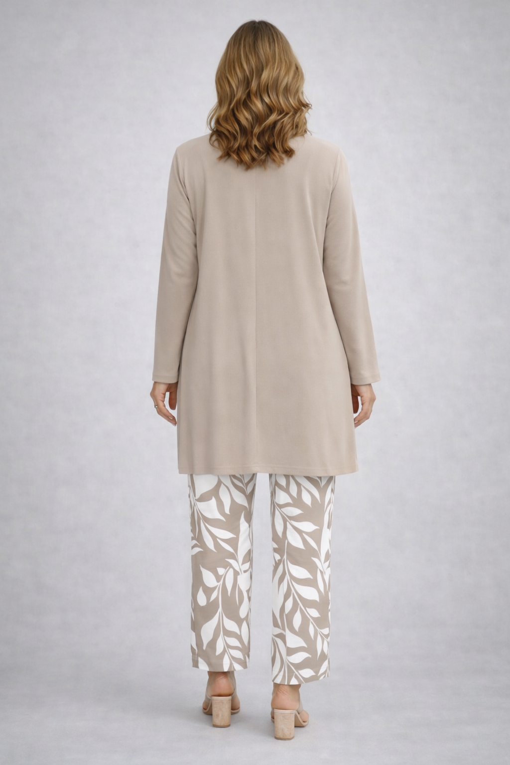 Oda | Driedelige Set met Botanische Print