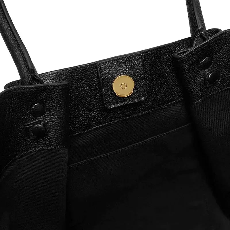Ilse | Oversized Shopper met Gouden Sluiting
