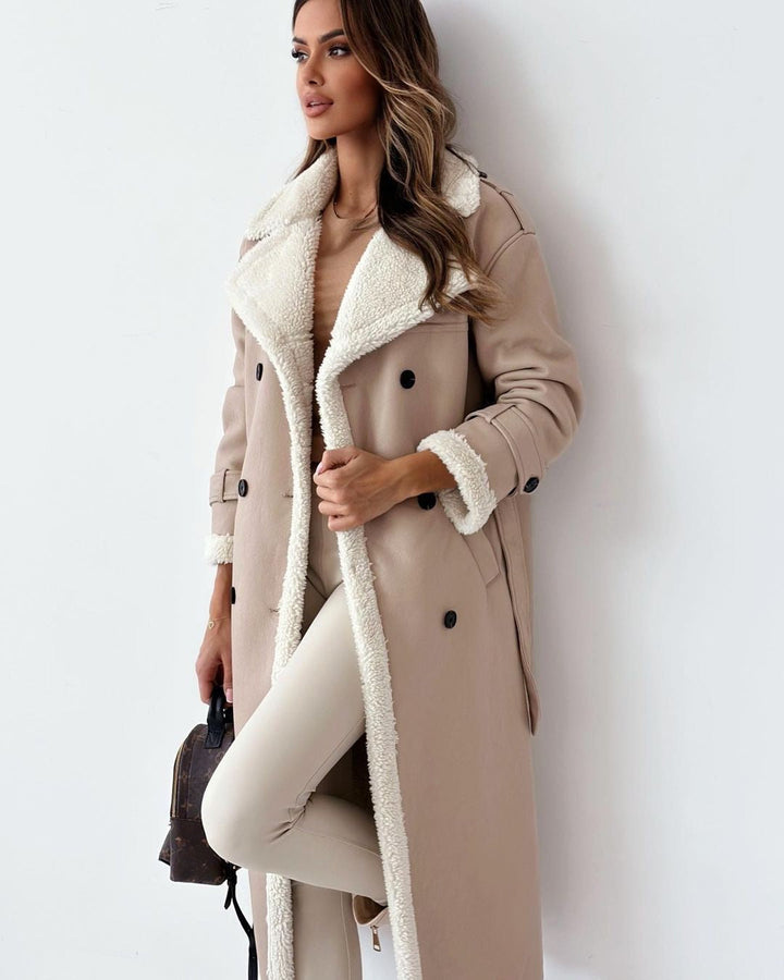 Petronella | Lange Trenchcoat met Teddy Voering