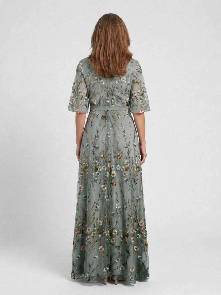 Puck | Geborduurde Bloemen Maxi-jurk
