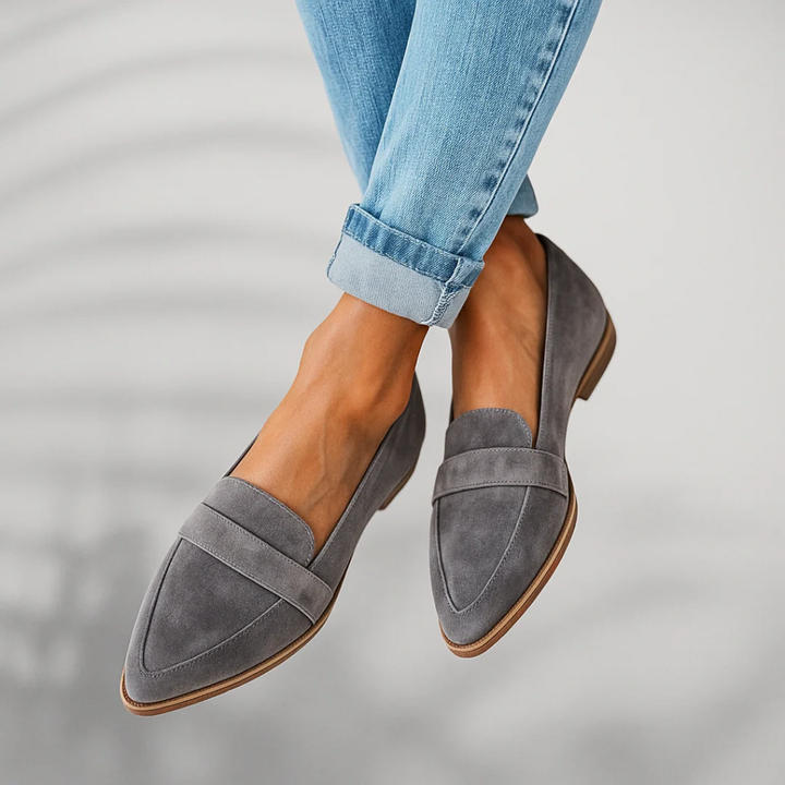 Wietske | Suède Loafers met Spitse Neus