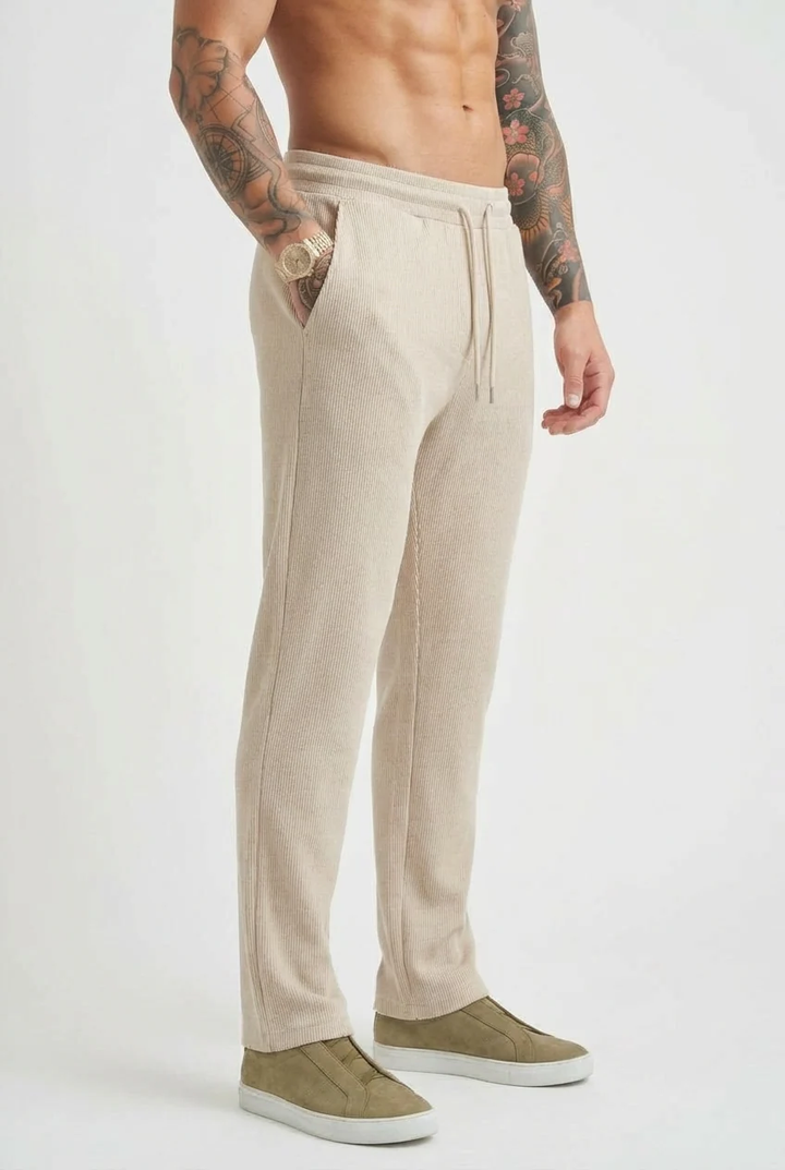 Mirthe | Soepelvallende Geribbelde Broek